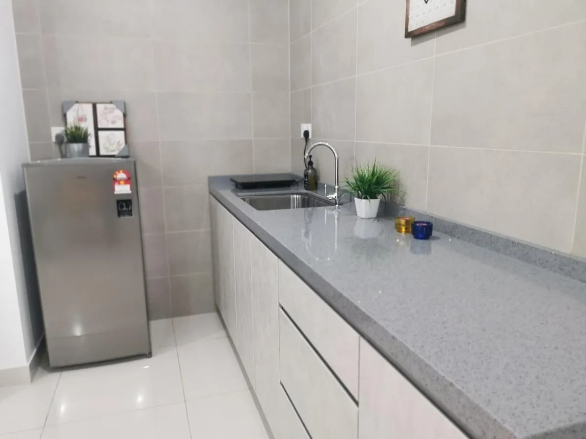 Rica Cozy Sentul West, Jln Ipoh 2Br 6Pax I Homebrickz Kuala Lumpur